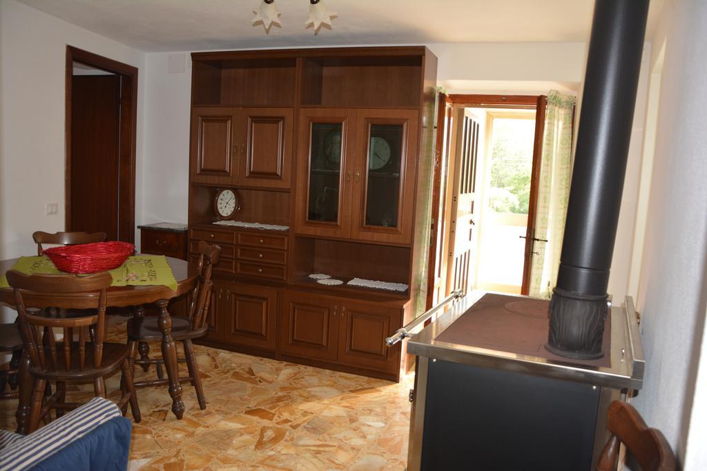 Agriturismo Ghirlanda Norma Rita Carrodano Inferiore Exteriér fotografie